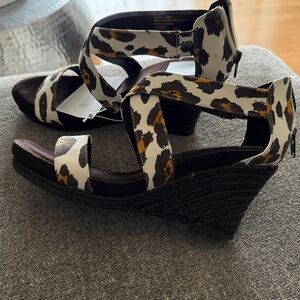 Leopard Print Wedge Sandals - Women's Animal Print Strappy Wedges